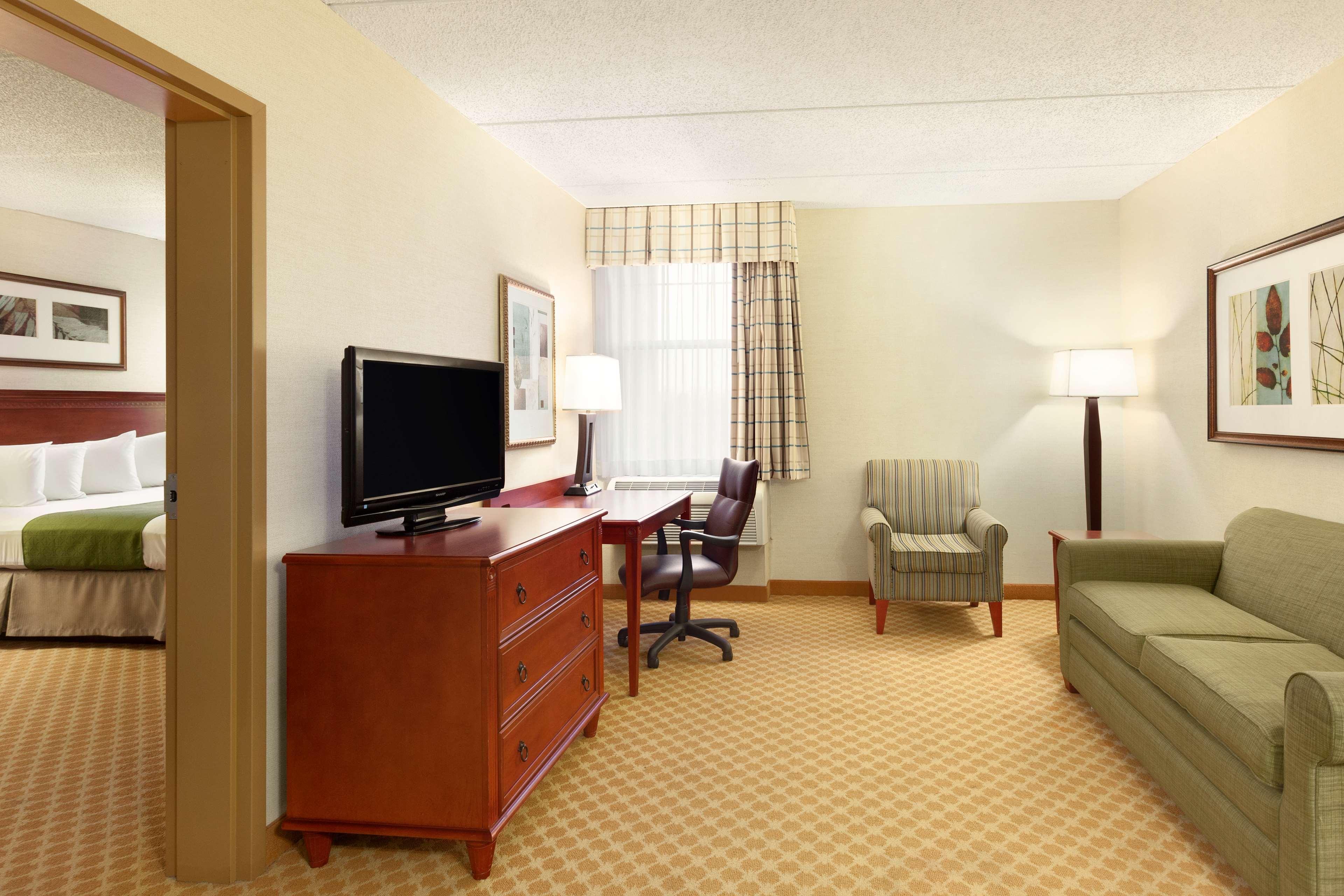 Spark By Hilton Rochester University Area Ngoại thất bức ảnh