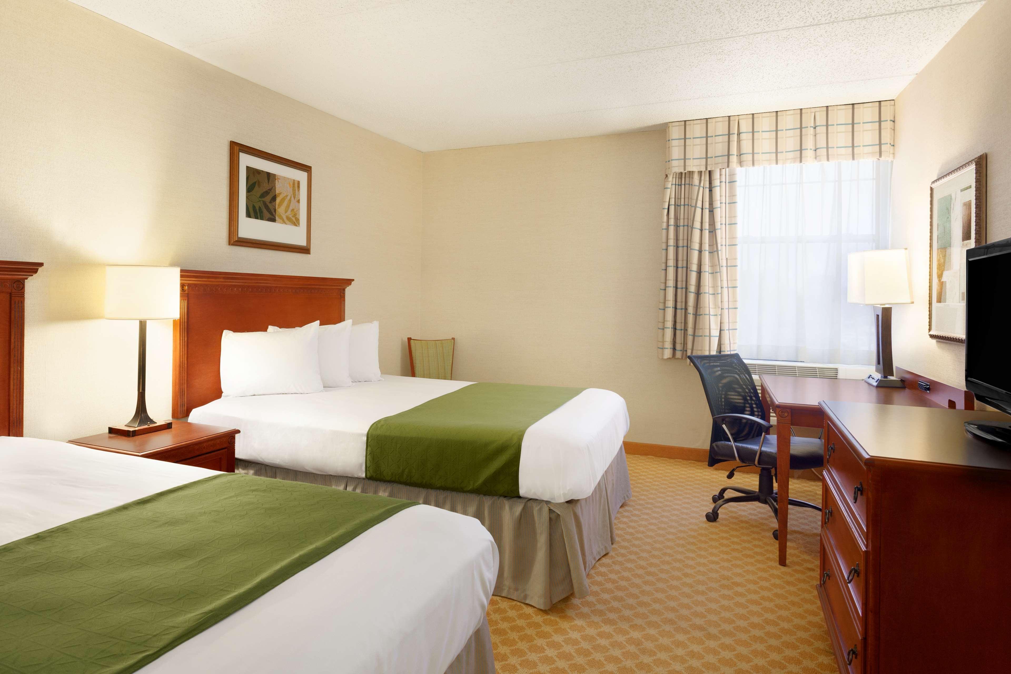 Spark By Hilton Rochester University Area Ngoại thất bức ảnh