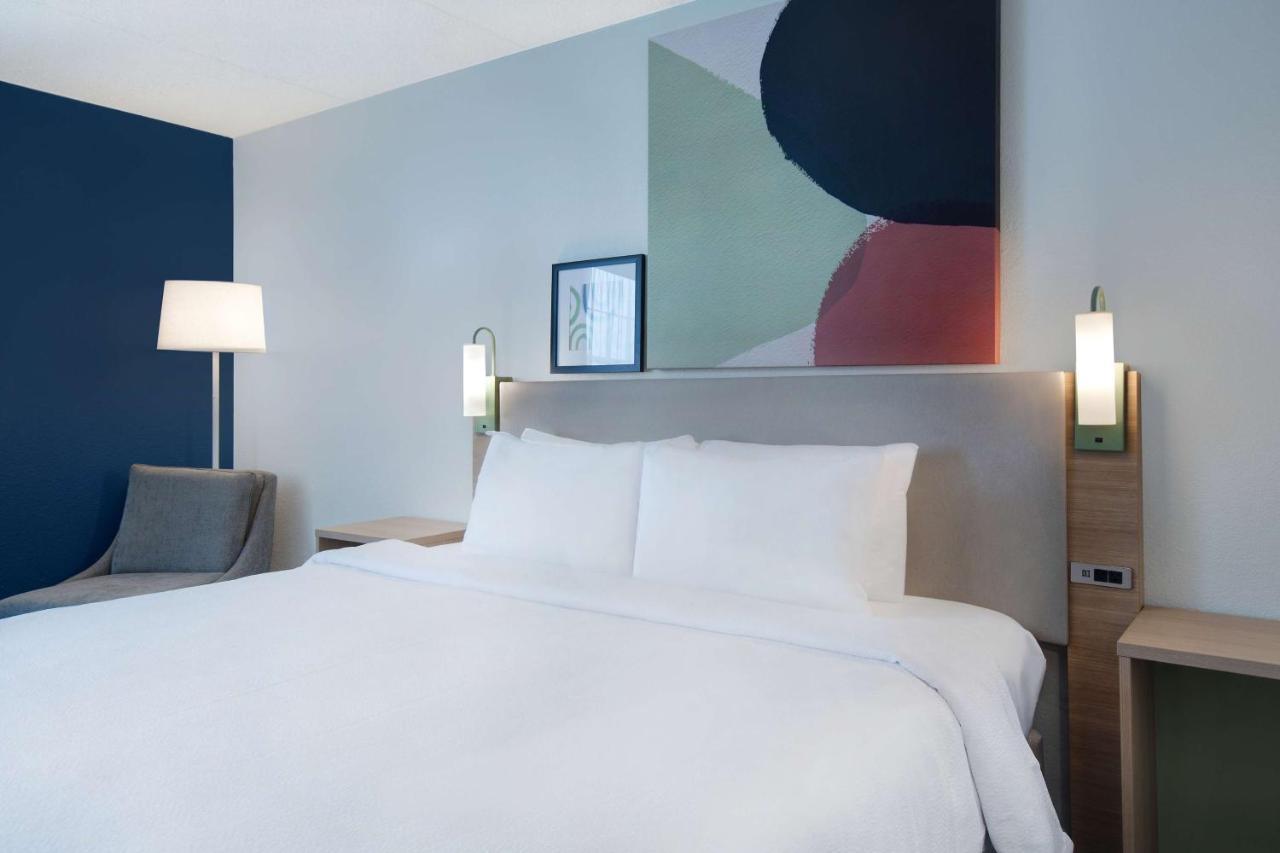 Spark By Hilton Rochester University Area Ngoại thất bức ảnh