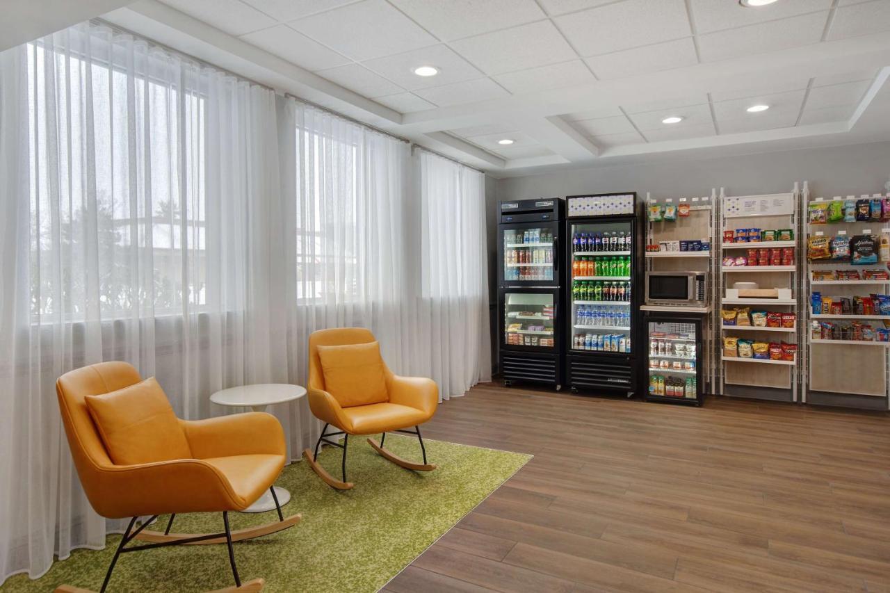 Spark By Hilton Rochester University Area Ngoại thất bức ảnh